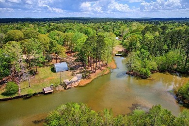 Discover your waterfront oasis in the peaceful Fairmount - photo 2