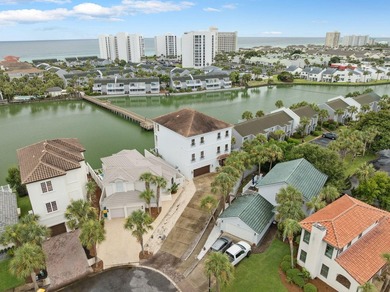 A stunning lakefront estate in the heart of Destin, Florida - photo 13