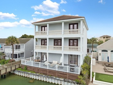 A stunning lakefront estate in the heart of Destin, Florida - photo 15