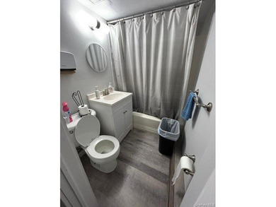 1 Living room, 1 Meeting rooms, 3 Office room, 1 Bathroom - photo 6