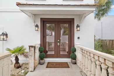 A stunning lakefront estate in the heart of Destin, Florida - photo 20