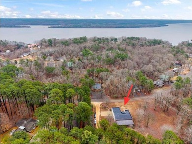 Pickwick Lake Home For Sale in Counce Tennessee
