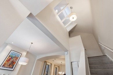 Recently Renovated Old Town Single-Family Home | 4 Bedrooms | 3 - photo 22