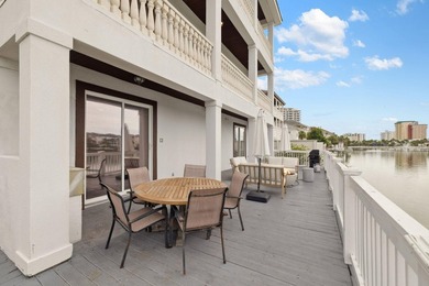 A stunning lakefront estate in the heart of Destin, Florida - photo 25