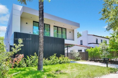 New construction in The Roads near Brickell. This 5 bed, 6.5 - photo 25