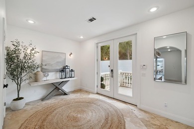 A stunning lakefront estate in the heart of Destin, Florida - photo 27