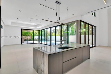 New construction in The Roads near Brickell. This 5 bed, 6.5 - photo 35