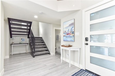 This stunning three-level waterfront home on Sunset Island - photo 35