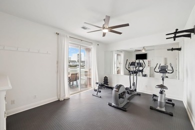 A stunning lakefront estate in the heart of Destin, Florida - photo 36