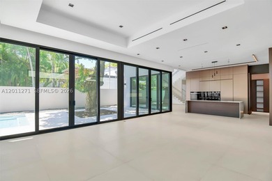 New construction in The Roads near Brickell. This 5 bed, 6.5 - photo 40