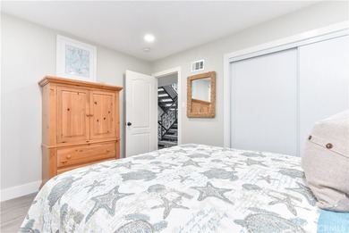 This stunning three-level waterfront home on Sunset Island - photo 47