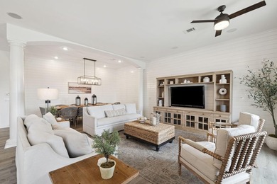 A stunning lakefront estate in the heart of Destin, Florida - photo 50