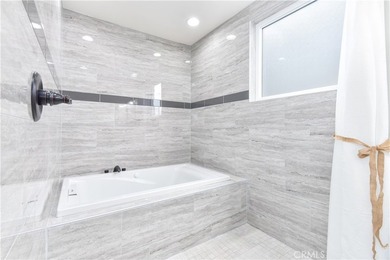 This stunning three-level waterfront home on Sunset Island - photo 58