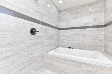 This stunning three-level waterfront home on Sunset Island - photo 59