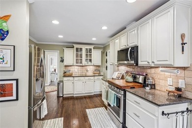 Welcome to 1631 Fearn Circle NE, a beautifully renovated - photo 12