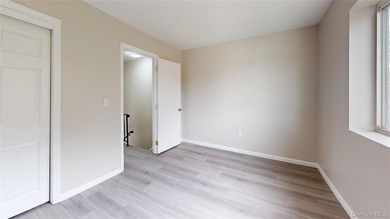 Welcome to 109 Lyceum Ct-a charming, renovated Townhouse in a - photo 15