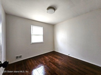 Great find! large 2 Family house in a very desirable location. 1 - photo 15