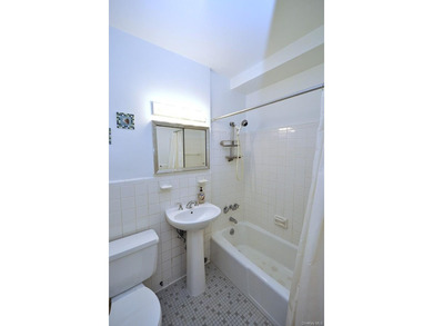 Welcome to this bright one bedroom co-op in highly sought-after - photo 17