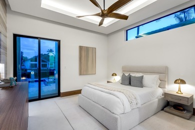 Brand-New Ultra Modern Masterpiece sited on 80' of waterfrontage - photo 17