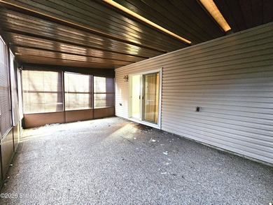 Great find! large 2 Family house in a very desirable location. 1 - photo 18