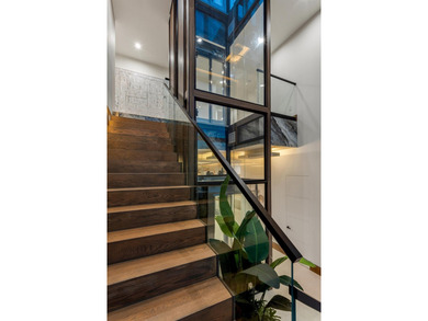 Brand-New Ultra Modern Masterpiece sited on 80' of waterfrontage - photo 22