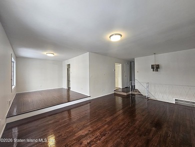 Great find! large 2 Family house in a very desirable location. 1 - photo 28