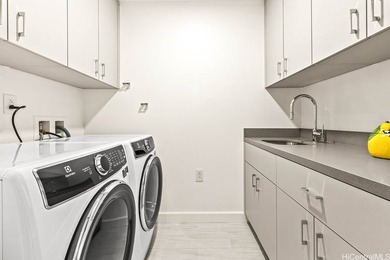 Victoria Place in Ward Village is a stunning example of luxury - photo 8