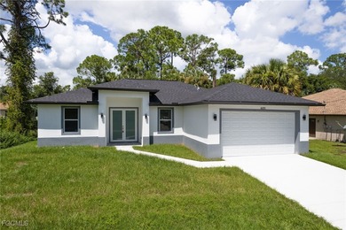 Lehigh Acres Area Home Sale Pending in Lehigh Acres Florida