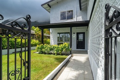 RARE INVESTMENT OPPORTUNITY! At the base of the cool and breezy - photo 1