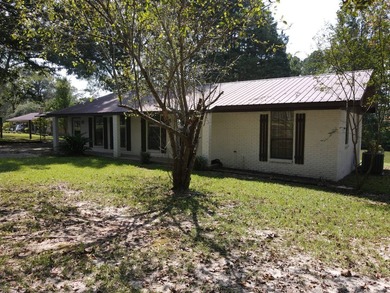 WELCOME TO 24 DEAN MATTHEWS ROAD, A CHARMING WATERFRONT RETREAT - photo 11