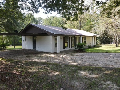 WELCOME TO 24 DEAN MATTHEWS ROAD, A CHARMING WATERFRONT RETREAT - photo 12