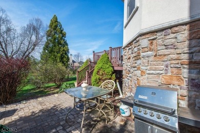 Opportunity knocks! Beautifully crafted center hall colonial - photo 22