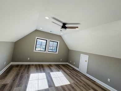 Welcome to your dream home in South Island Plantation, a premier - photo 27