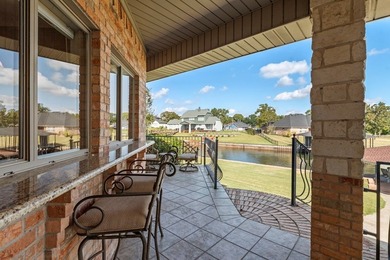 Waterfront home with approximately 150 feet of shoreline - photo 8