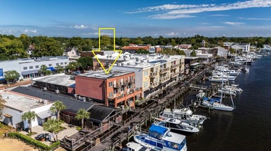 829 Front Street is a rare jewel positioned at the very heart of - photo 9
