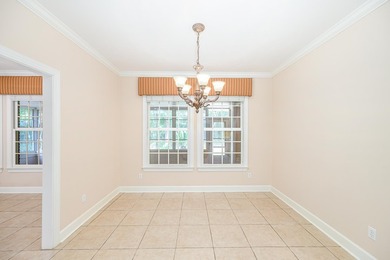 Move in ready True 4 bedroom single story in Hunters Crossing - photo 12