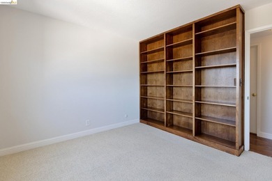 Welcome to this inviting third-floor corner unit featuring 2 - photo 18