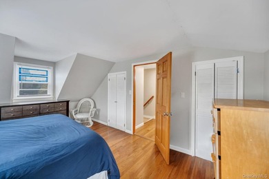 Welcome to this inviting 4-bedroom, 2-bathroom expanded Cape - photo 21
