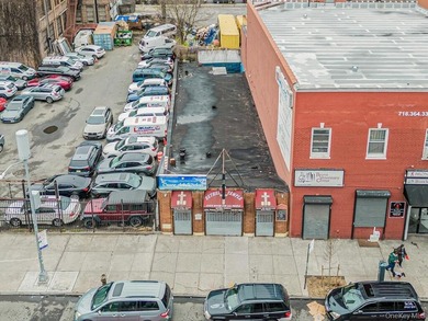 Welcome to 2466 Webster Ave! Beautiful Brick building currently - photo 28