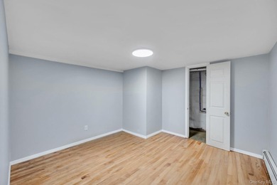 Welcome to this inviting 4-bedroom, 2-bathroom expanded Cape - photo 31