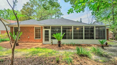 Move in ready True 4 bedroom single story in Hunters Crossing - photo 32