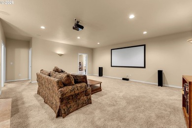 The incredible views of Mt Hood and the Lewis River from the - photo 35