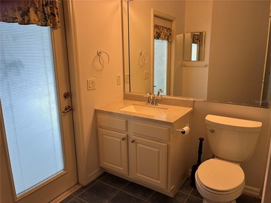 Beautiful pool home located in the desirable Grand Park - photo 36