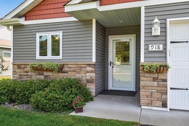Welcome to 918 Gable Street in the desirable 55+ townhome - photo 3