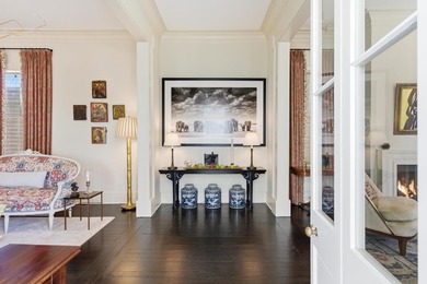 Set in the heart of Ansonborough, one of Charleston's most - photo 8