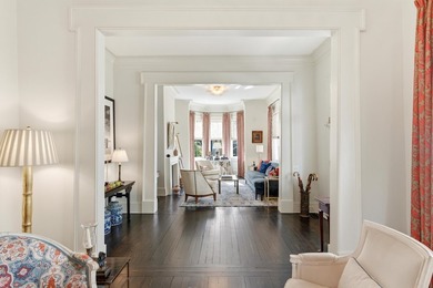 Set in the heart of Ansonborough, one of Charleston's most - photo 9