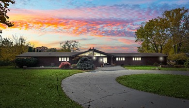 Lake Vermilion Home For Sale in Danville Illinois