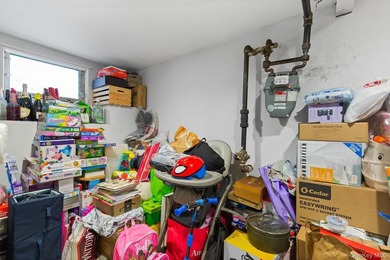 Welcome to 5840 61st Street - a thoughtfully updated - photo 12