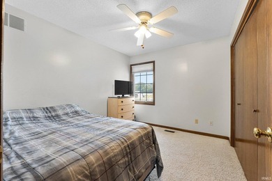 Custom built, one owner home is a jewel to behold. Features 4 - photo 28