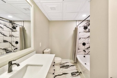 Stunning fully remodeled home presents like new construction - photo 31